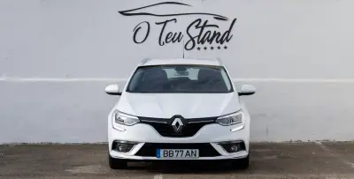 Renault Mégane Sport Tourer 2019 - 10780 EUR, 224000 km - AUTO.MOTO.pt - 224000km - foto 5 de 41