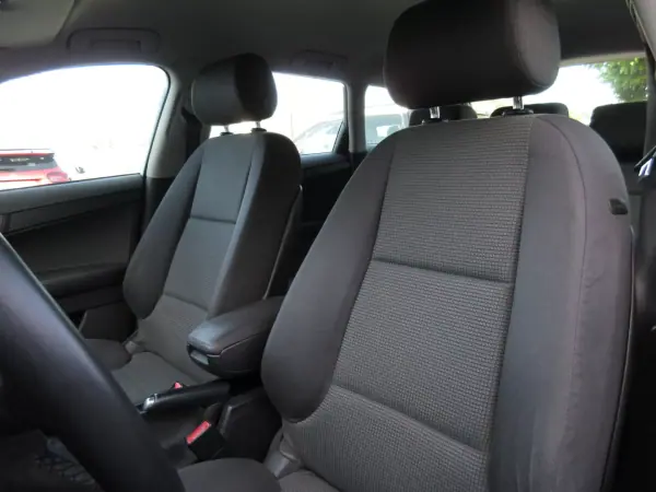 Audi A3 Sportback 2006 - 7490 EUR, 285 km - AUTO.MOTO.pt - 285km - foto 18 de 30