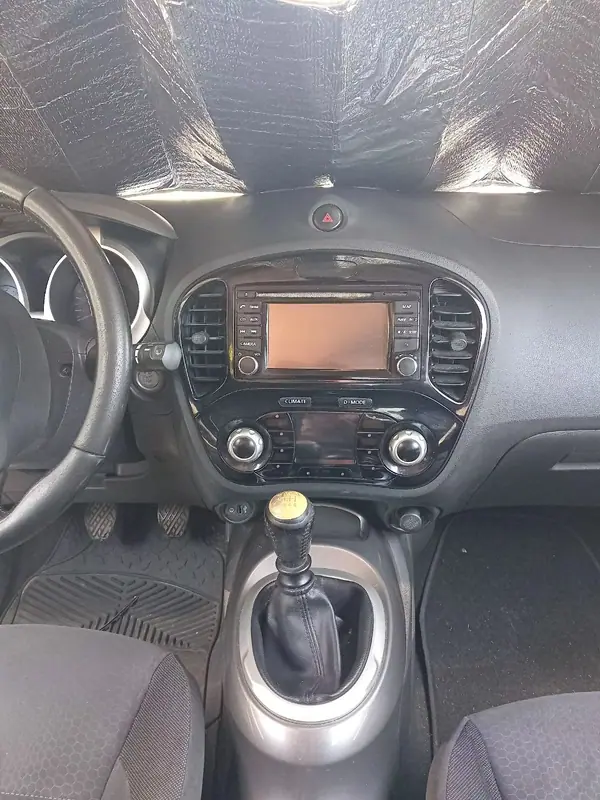 Nissan Juke 2014 - 7950 EUR, 246389 km - AUTO.MOTO.pt - 246389km - foto 8 de 10