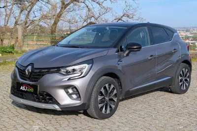 Renault Captur 2022 - 17000 EUR, 126580 km - AUTO.MOTO.pt - 126580km - foto 4 de 23