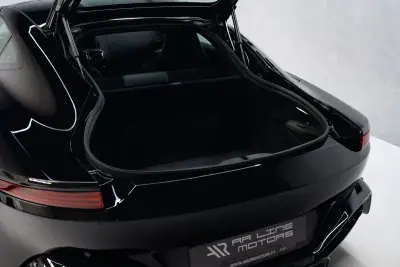 Aston Martin V8 Vantage Coupe 2019 - 144950 EUR, 31000 km - 31000km - foto 14 de 45