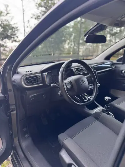 Citroën C3 2021 - 13000 EUR, 128279 km - AUTO.MOTO.pt - 128279km - foto 5 de 18