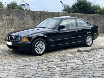 BMW 323 1998 - 19900 EUR, 160000 km - AUTO.MOTO.pt - 160000km - foto 49 de 68