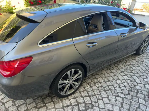 Mercedes-Benz CLA 180 Shooting Brake d Urban 2015 Diesel