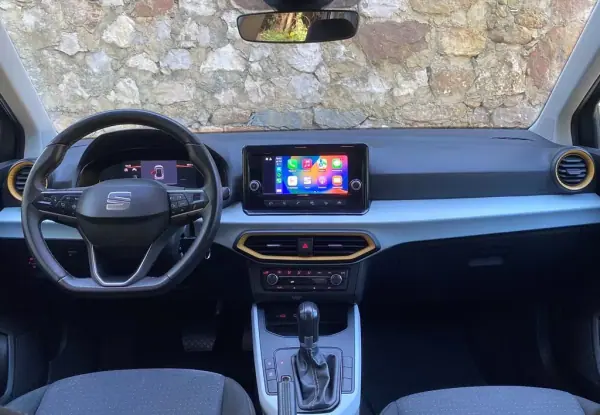 SEAT Arona 2023 - 16490 EUR, 68304 km - AUTO.MOTO.pt - 68304km - foto 13 de 21