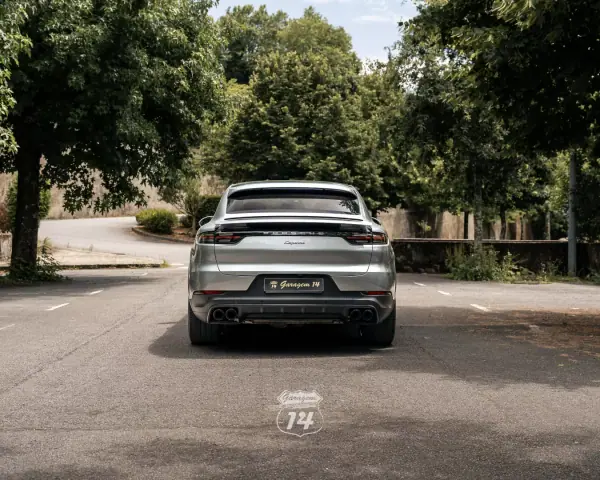 Porsche Cayenne Coupé 2021 - 73990 EUR, 30630 km - AUTO.MOTO.pt - 30630km - foto 50 de 56