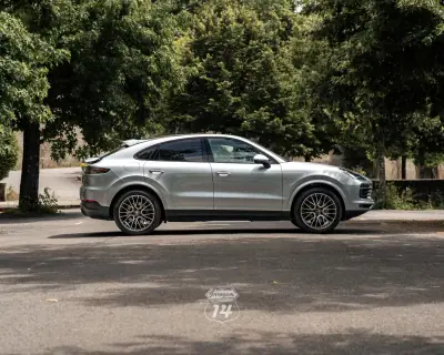 Porsche Cayenne Coupé 2021 - 73990 EUR, 30630 km - AUTO.MOTO.pt - 30630km - foto 6 de 56
