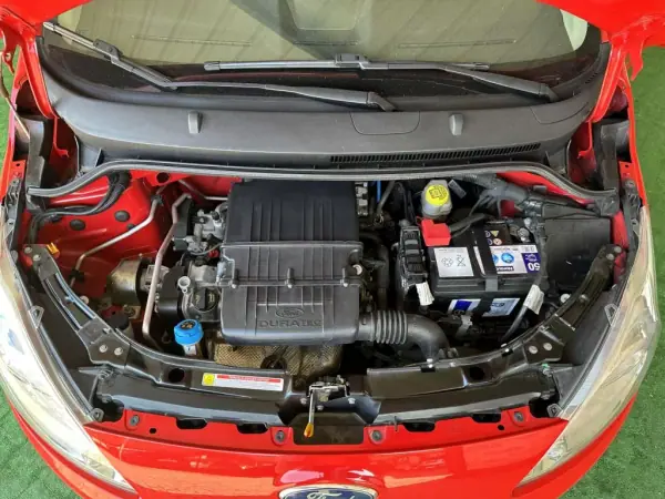 Ford KA 2015 - 7500 EUR, 121750 km - AUTO.MOTO.pt - 121750km - foto 44 de 45