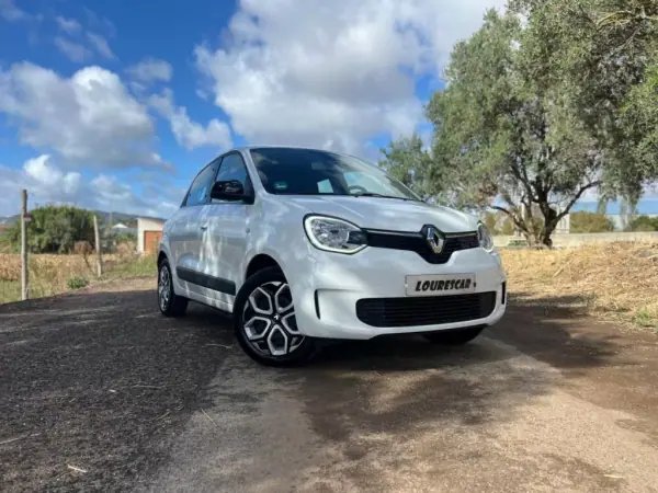 Renault Twingo 2022 - 15750 EUR, 11000 km - AUTO.MOTO.pt - 11000km - foto 33 de 46