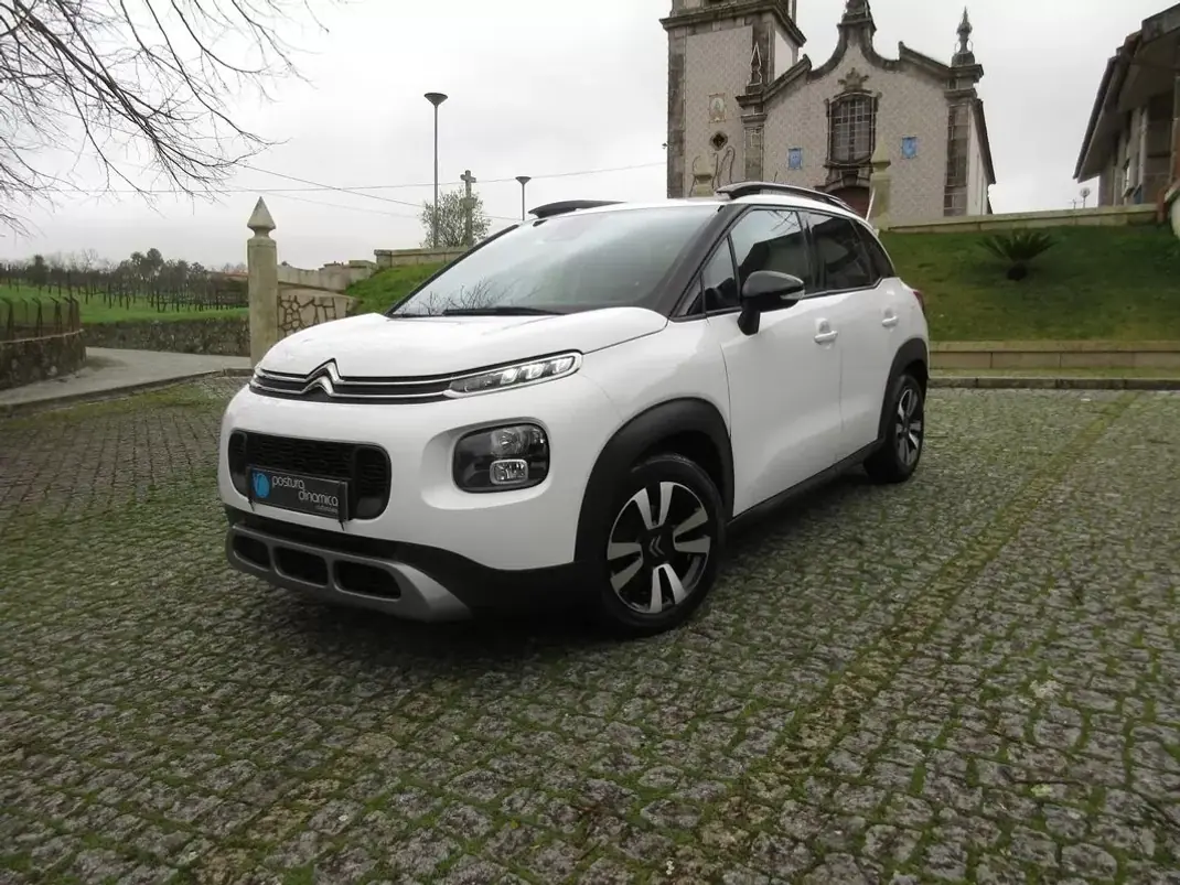 Citroën C3 Aircross 2018 - 11999 EUR, 56000 km - AUTO.MOTO.pt - 56000km - foto 2 de 39
