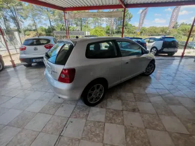 Honda Civic 2004 - 4750 EUR, 120000 km - 120000km - foto 5 de 10
