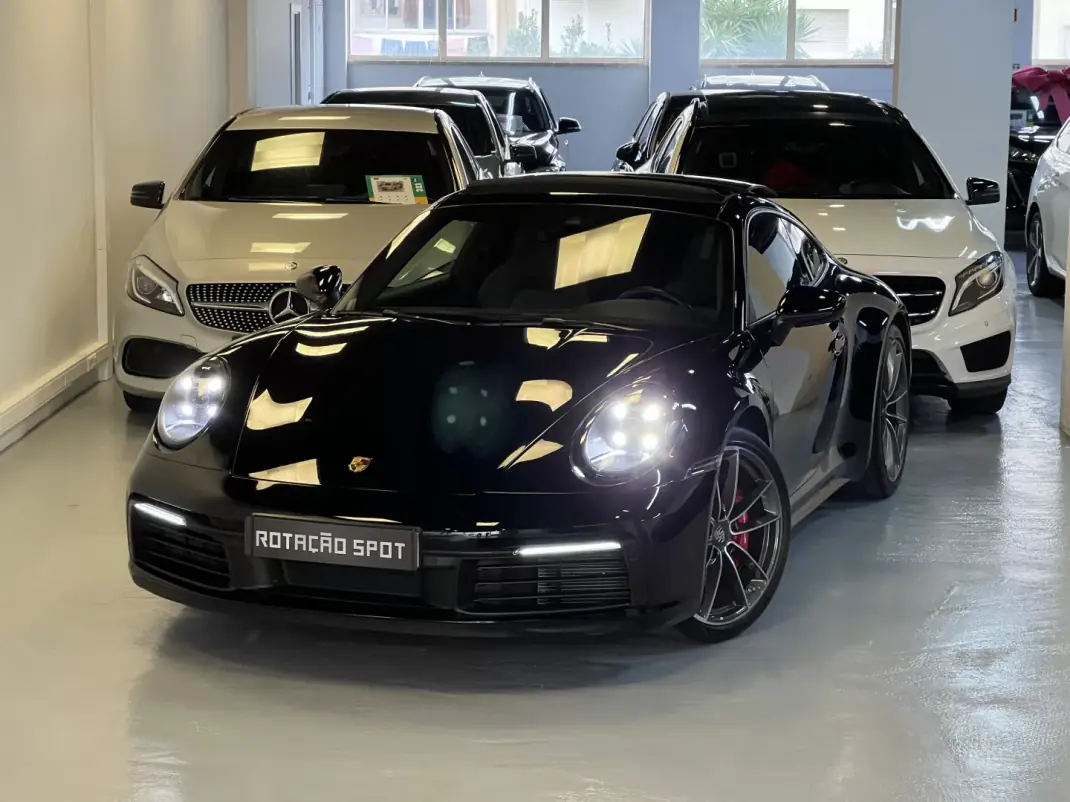 Porsche 992 2019 - 139990 EUR, 90000 km - AUTO.MOTO.pt - 90000km - foto 1 de 56