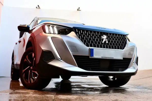 Peugeot 2008 PureTech 130 EAT8 GT 2023 Petrol