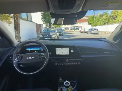 Kia e-Niro 2023 - 27990 EUR, 66300 km - 66300km - foto 14 de 20
