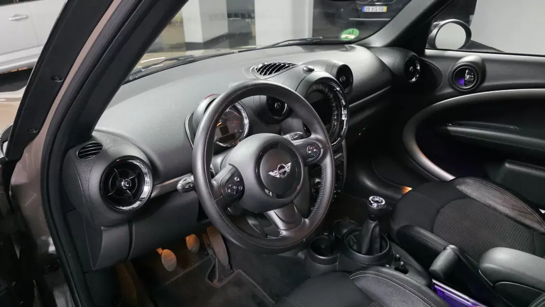MINI Countryman 2014 - 11990 EUR, 164000 km - 164000km - foto 4 de 45