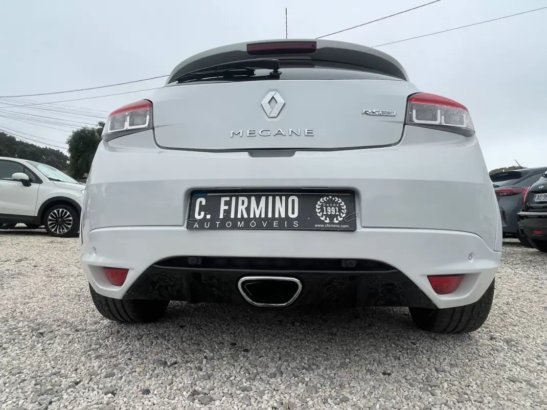 Renault Mégane Coupe 2015 - 23900 EUR, 124085 km - 124085km - foto 2 de 8