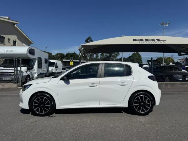 Peugeot 208 2023 - 14990 EUR, 140000 km - AUTO.MOTO.pt - 140000km - foto 4 de 39