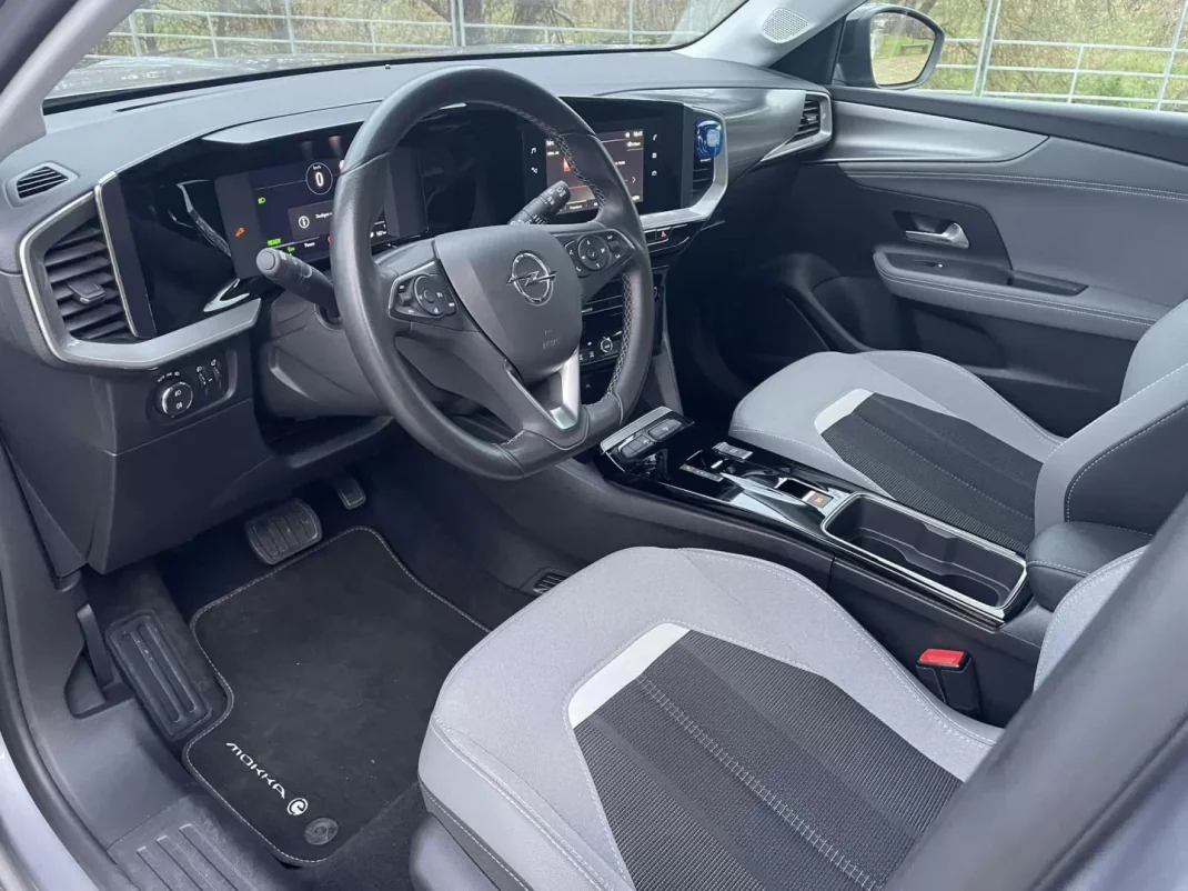 Opel Mokka-e 2022 - 24000 EUR, 28000 km - AUTO.MOTO.pt - 28000km - foto 7 de 11