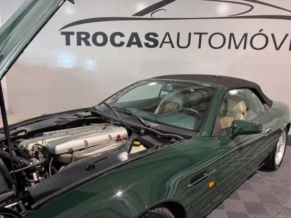 Aston Martin DB7 Vantage Coupé 1997 - 57500 EUR, 41000 km - AUTO.MOTO.pt - 41000km - foto 14 de 60