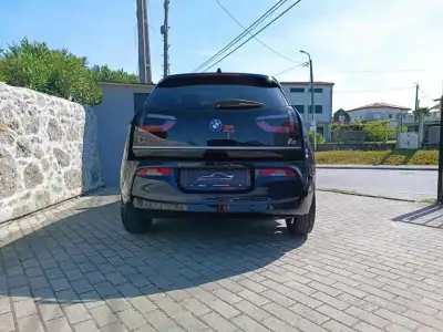 BMW i3 2019 - 24500 EUR, 75900 km - AUTO.MOTO.pt - 75900km - foto 5 de 16