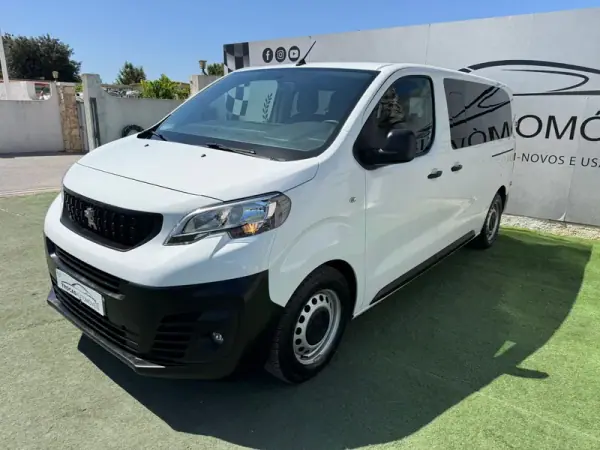 Peugeot Expert 2022 - 29900 EUR, 25470 km - AUTO.MOTO.pt - 25470km - foto 35 de 37