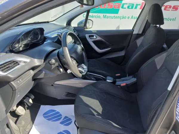 Peugeot 2008 2015 - 8450 EUR, 67397 km - AUTO.MOTO.pt - 67397km - foto 13 de 26