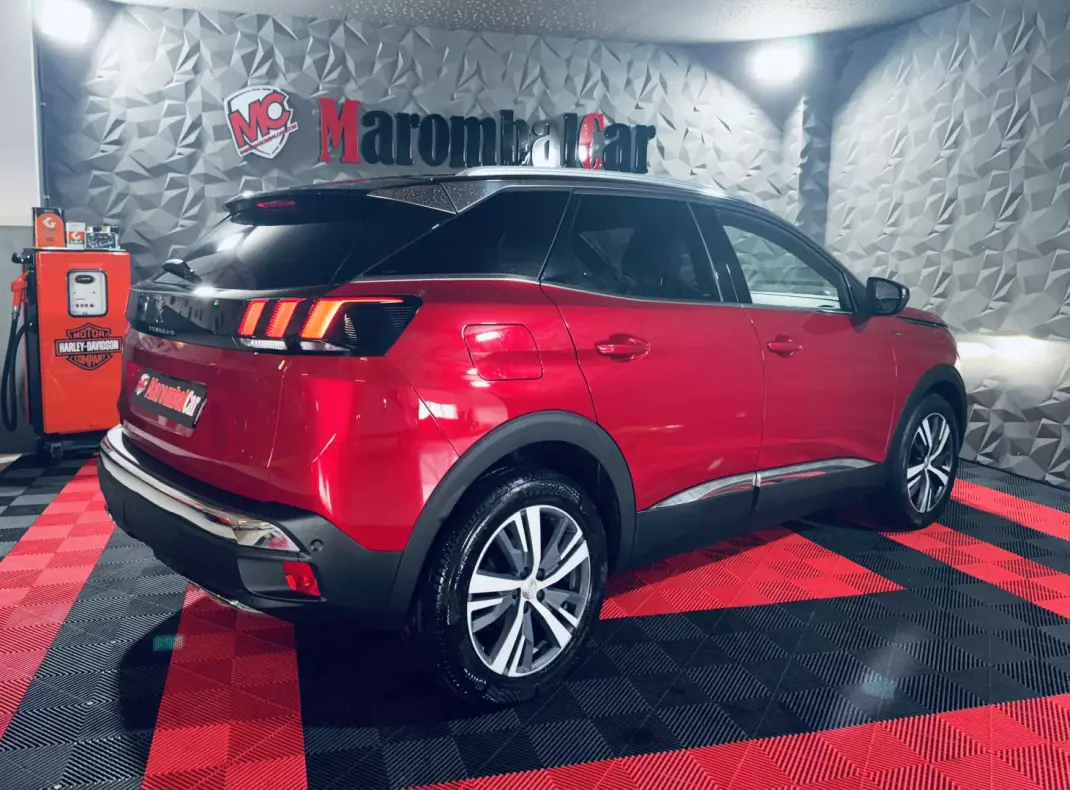 Peugeot 3008 2017 - 15750 EUR, 95179 km - 95179km - foto 2 de 11