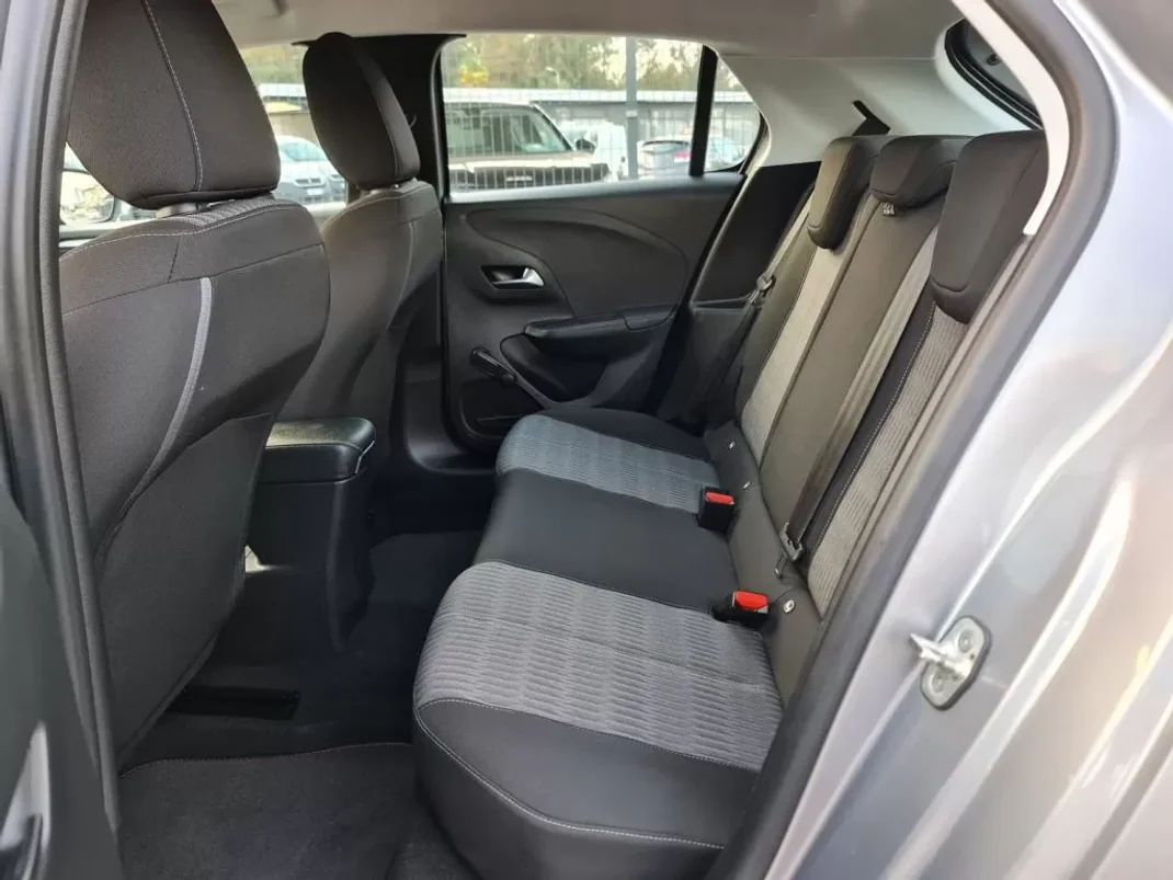 Opel Corsa 2020 - 15990 EUR, 140000 km - AUTO.MOTO.pt - 140000km - foto 30 de 31