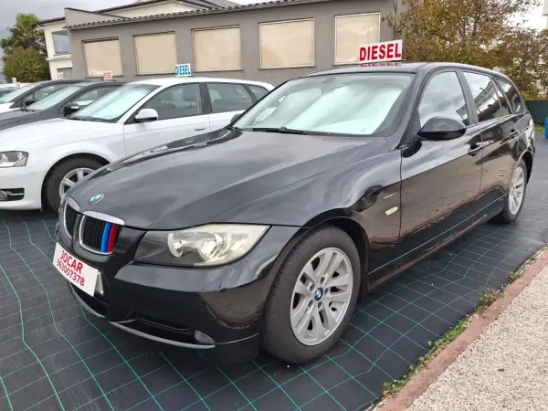 BMW 318 2008 - 9990 EUR, 165000 km - AUTO.MOTO.pt - 165000km - foto 5 de 6