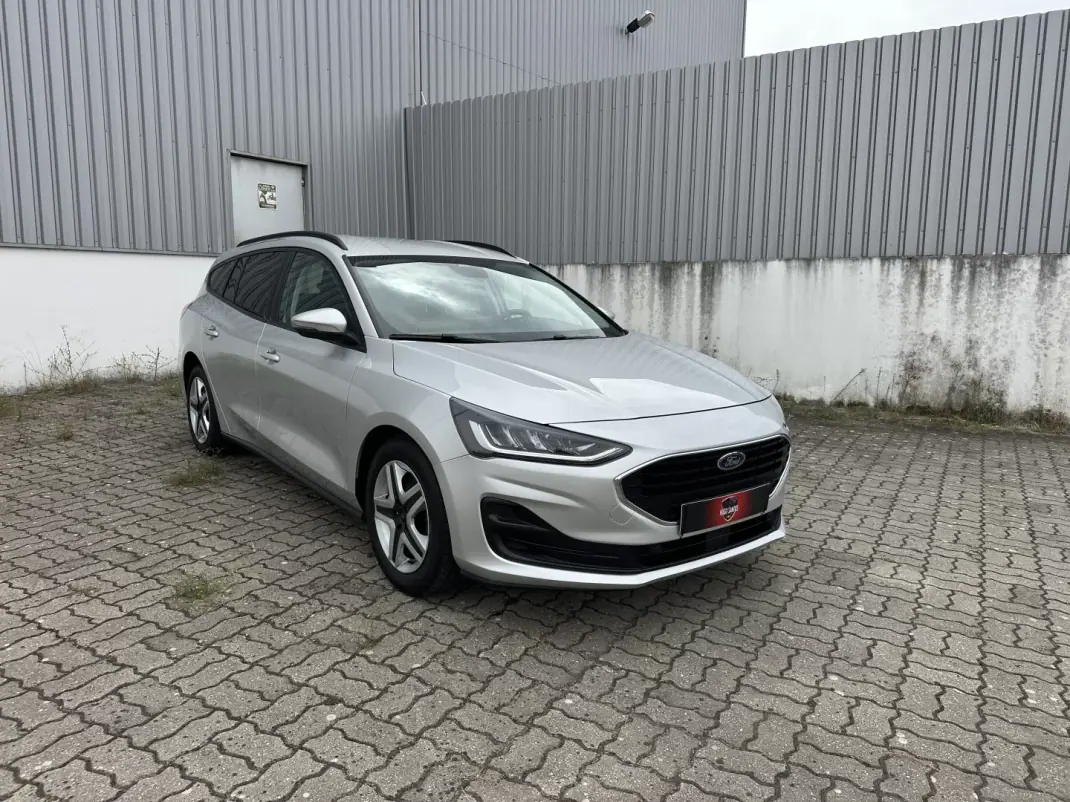 Ford Focus SW 2023 - 15490 EUR, 91000 km - 91000km - foto 3 de 17