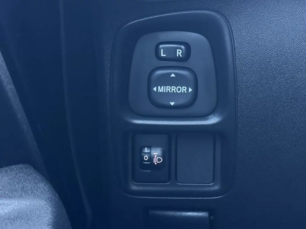 Citroën C1 2016 - 7490 EUR, 80500 km - 80500km - foto 32 de 42