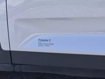 Polestar 2 2023 - 29990 EUR, 59608 km - AUTO.MOTO.pt - 59608km - foto 21 de 46
