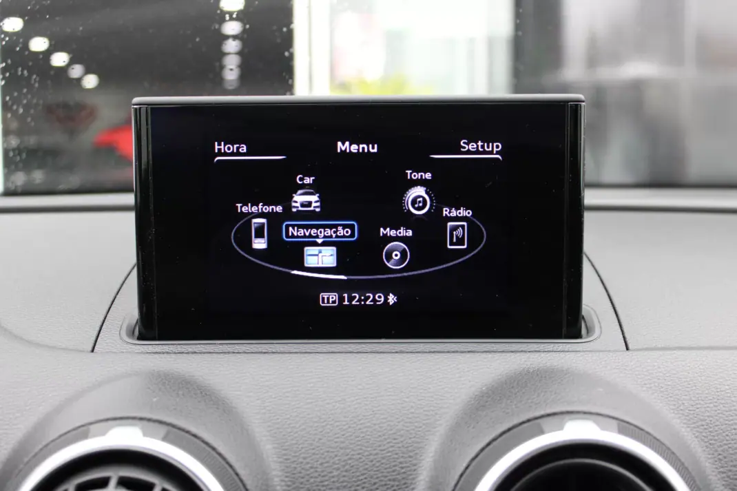 Audi A3 Sportback 2014 - 10900 EUR, 183539 km - AUTO.MOTO.pt - 183539km - foto 18 de 19