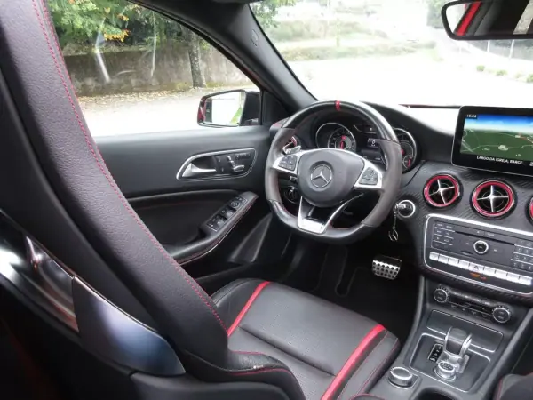 Mercedes-Benz A 45 AMG 2017 - 38990 EUR, 110000 km - AUTO.MOTO.pt - 110000km - foto 45 de 56