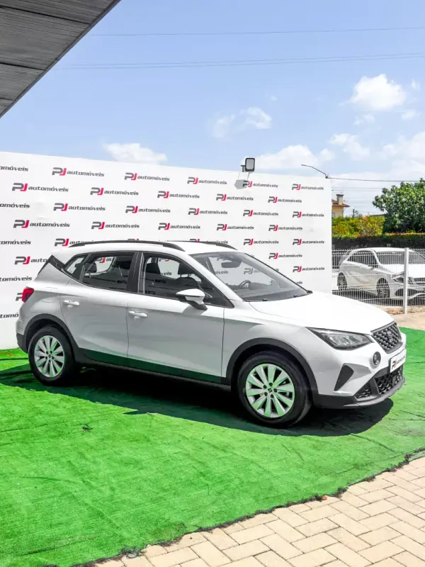 SEAT Arona 2021 - 15500 EUR, 68935 km - AUTO.MOTO.pt - 68935km - foto 7 de 21