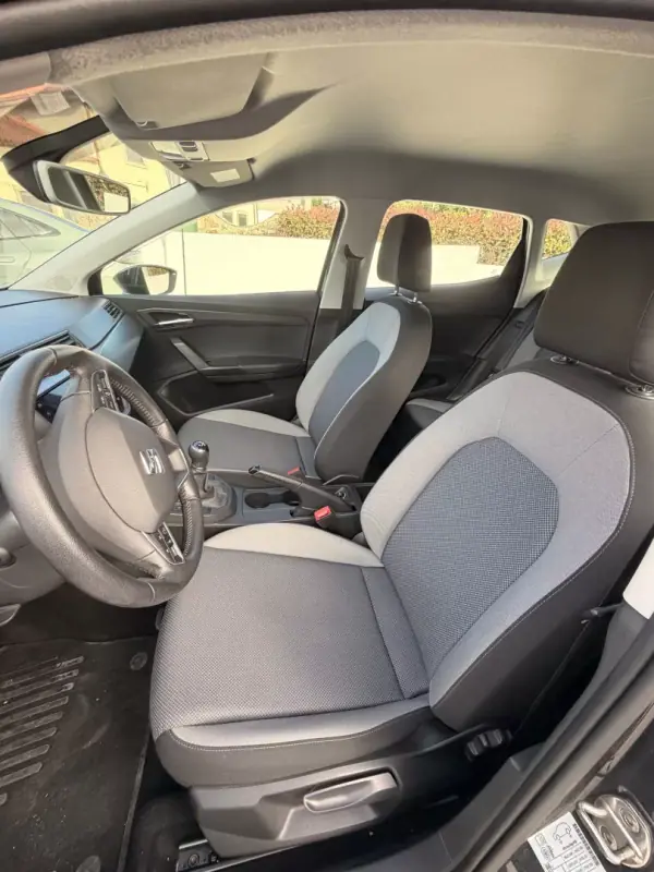 SEAT Ibiza 2019 - 14900 EUR, 62632 km - AUTO.MOTO.pt - 62632km - foto 5 de 8