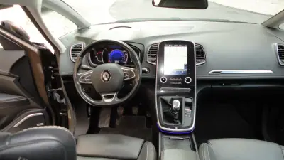 Renault Grand Scénic 2018 - 15500 EUR, 500000 km - 500000km - foto 21 de 33