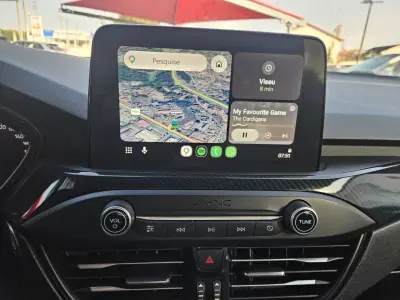 Ford Focus SW 2019 - 13800 EUR, 115000 km - AUTO.MOTO.pt - 115000km - foto 39 de 54