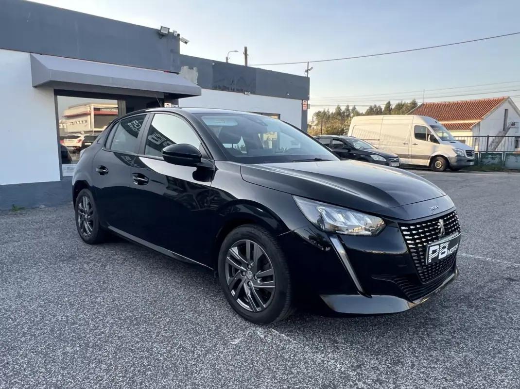 Peugeot 208 2022 - 14990 EUR, 178000 km - AUTO.MOTO.pt - 178000km - foto 7 de 15