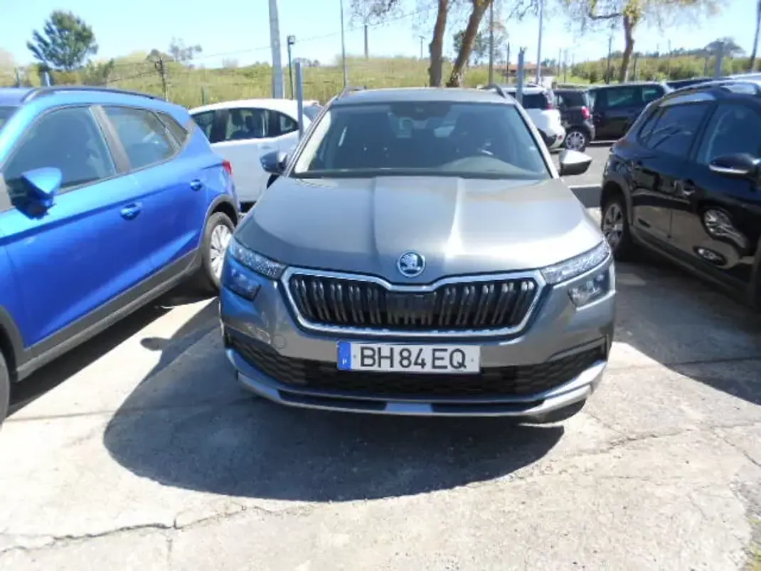 Skoda Kamiq 2024 - 18500 EUR, 38990 km - AUTO.MOTO.pt - 38990km - foto 1 de 12