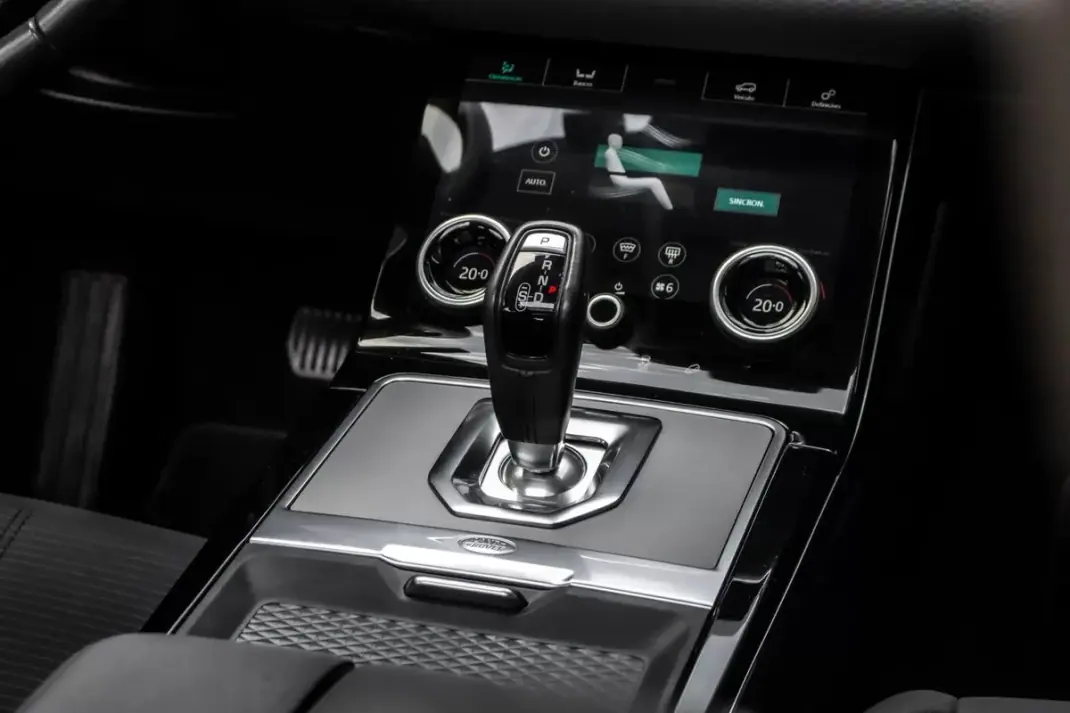 Land Rover Range Rover Evoque 2020 - 37900 EUR, 84922 km - AUTO.MOTO.pt - 84922km - foto 41 de 56