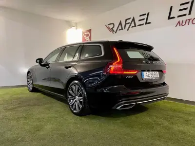 Volvo V60 2020 - 28350 EUR, 62000 km - AUTO.MOTO.pt - 62000km - foto 8 de 30
