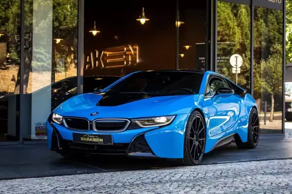 BMW i8 2016 - 61900 EUR, 93668 km - AUTO.MOTO.pt - 93668km - foto 2 de 45