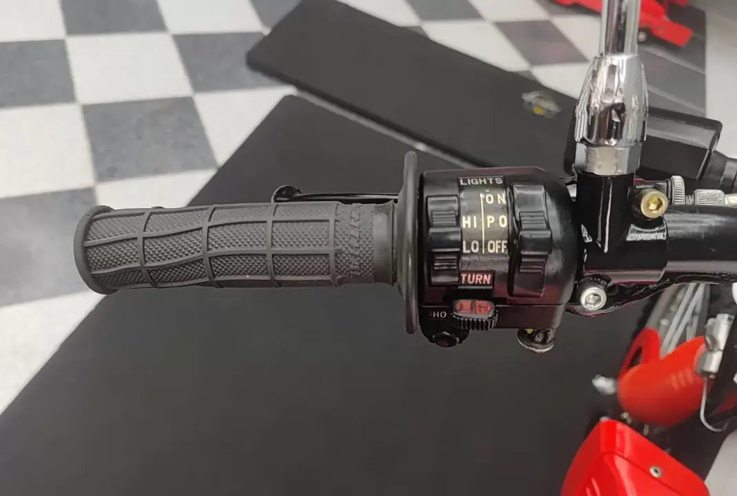 Yamaha XT 225 1991 - 5500 EUR, 26000 km - AUTO.MOTO.pt - 26000km - foto 10 de 21