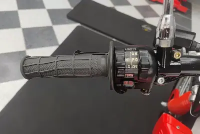 Yamaha XT 225 1991 - 5500 EUR, 26000 km - AUTO.MOTO.pt - 26000km - foto 10 de 21