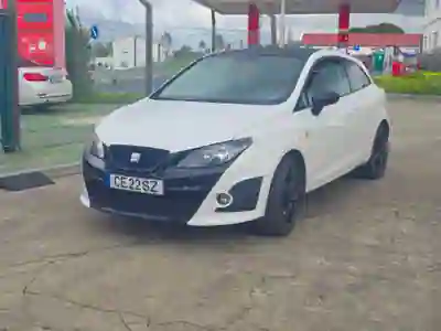 SEAT Ibiza 2012 — foto 2 de 15