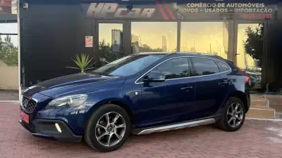 Volvo V40 Cross Country 2015 - 1 EUR, 185000 km - AUTO.MOTO.pt - 185000km - foto 1 de 26