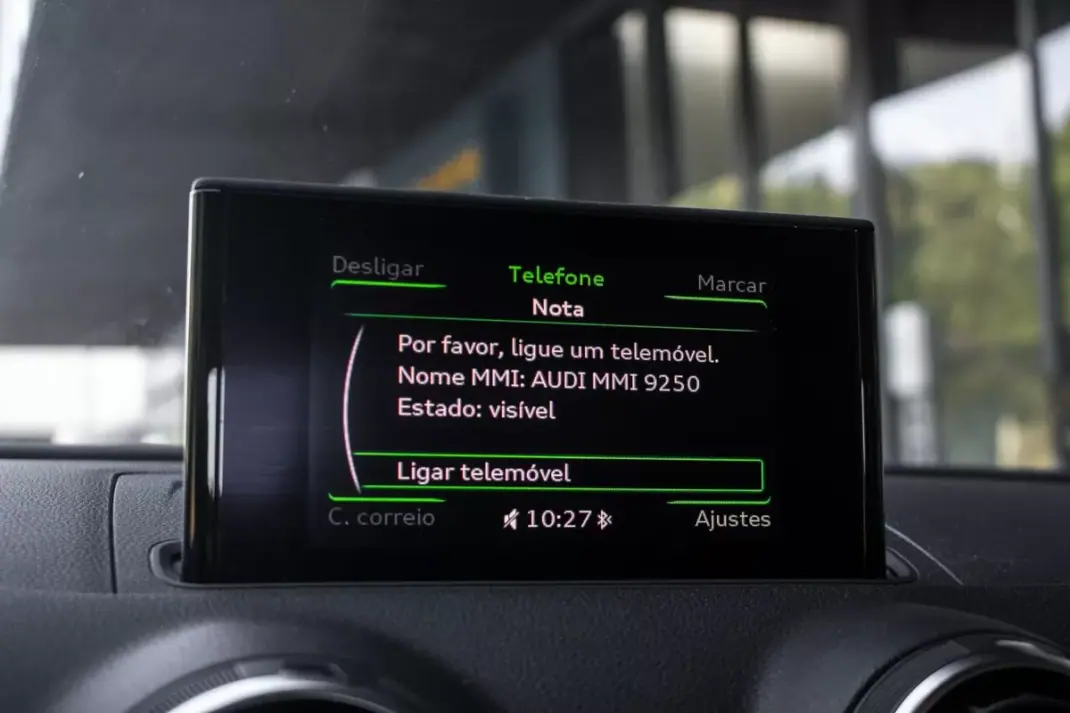 Audi A3 2013 - 12990 EUR, 250675 km - AUTO.MOTO.pt - 250675km - foto 35 de 38