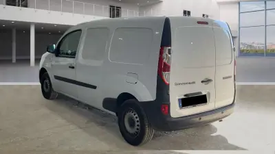 Renault Kangoo 1.5 DCi Maxi 2022 - 13999 EUR, 140000 km - AUTO.MOTO.pt - 140000km - foto 3 de 8