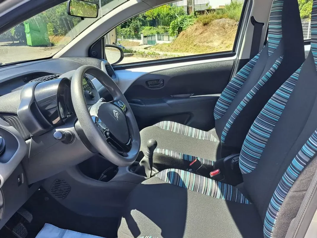Citroën C1 2018 - 9500 EUR, 80000 km - AUTO.MOTO.pt - 80000km - foto 7 de 39